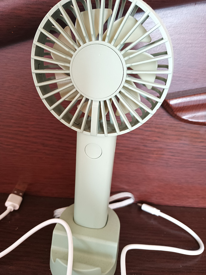 賽億便攜式USB風扇 夏日清涼隨行，臺式移動雙模隨心享